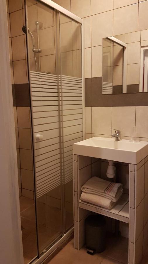 Hotel Victoire Bordeaux Bagian luar foto